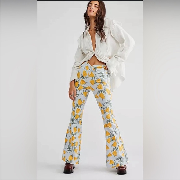Free People Denim - We The Free Venice Beach Floral Printed High Waist
Flare Leg Criss Cross Pants